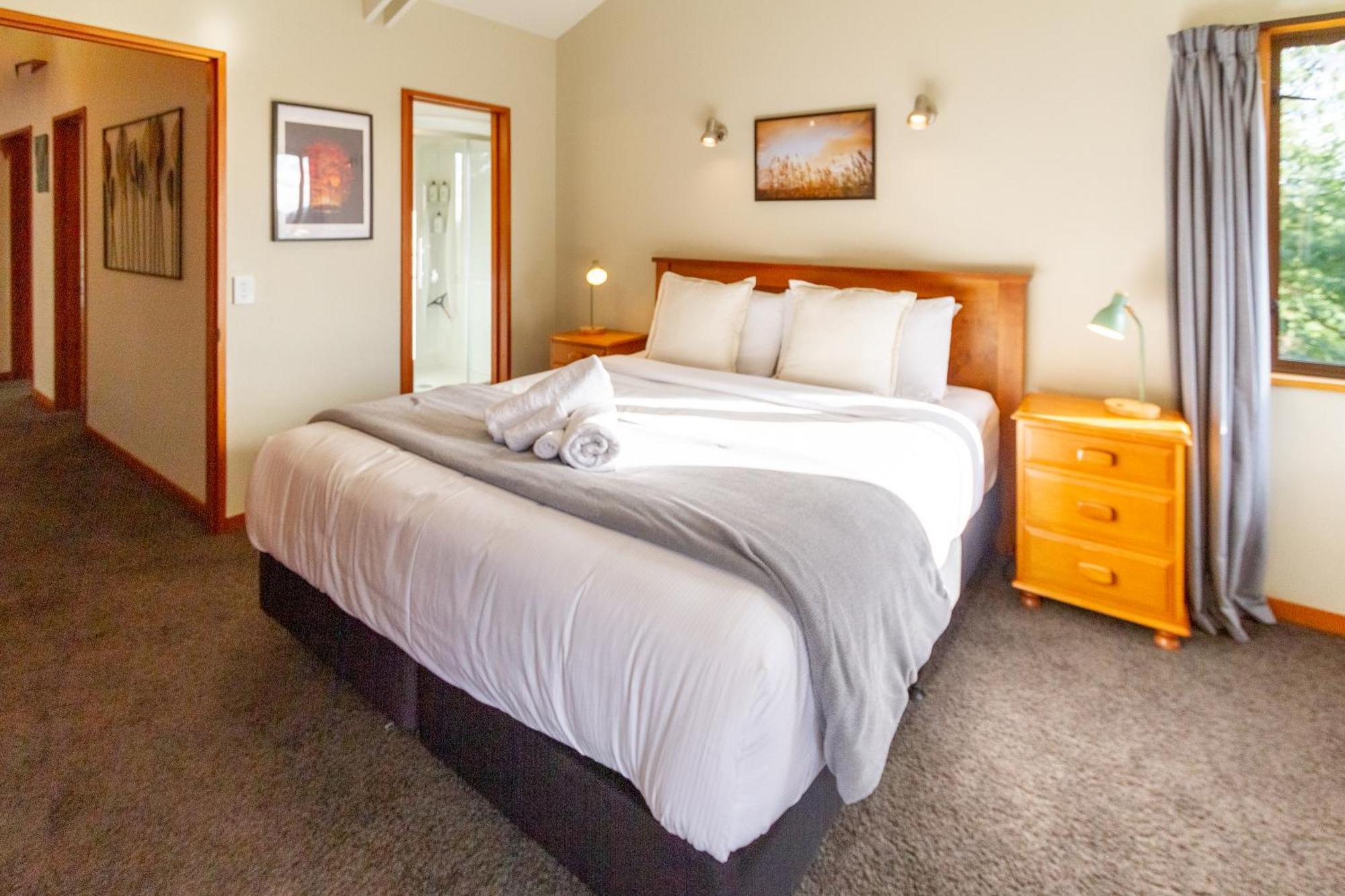 Sherwood Lodge 4-Bedroom Holiday Home With Spectacular Views Christchurch Luaran gambar